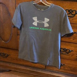 Under Armour tee shirt